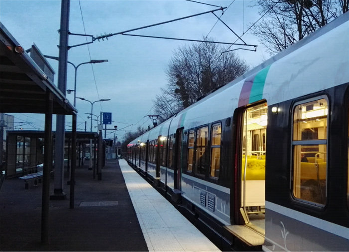 廣東博皓復(fù)合材料有限公司成立于2004年，有著近二十年復(fù)合材料行業(yè)服務(wù)經(jīng)驗(yàn)。