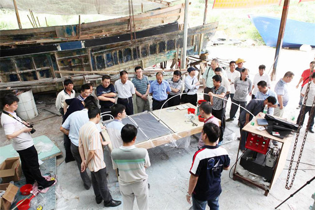 廣東博皓在廣東省陽江市東平鎮舉辦了玻璃鋼漁船圖紙審查及模板制作經驗交流會，并提供&ldquo;真空導入&rdquo;現場演示    -2